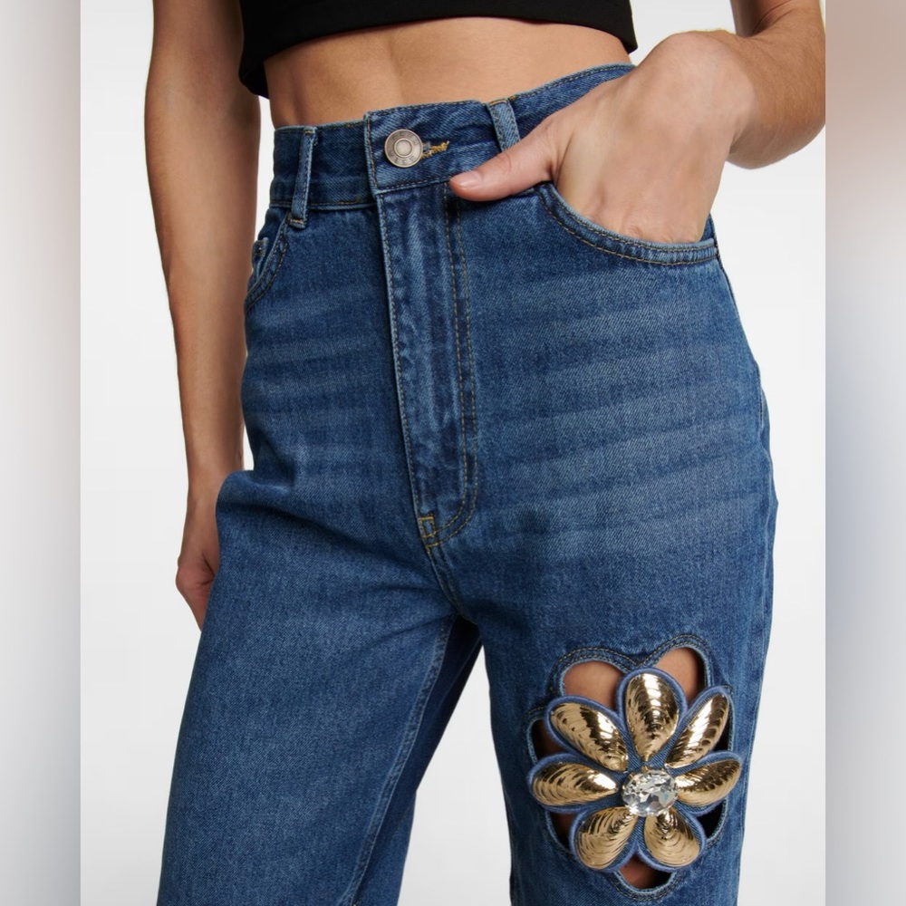 Area High Rise Jeans - Picture 4 of 14